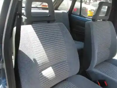 Здавання транспортного засобу seat ibiza del sol року 1987 потужний 021a1000