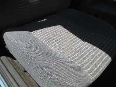 Здавання транспортного засобу seat ibiza del sol року 1987 потужний 021a1000