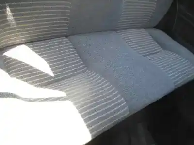Здавання транспортного засобу seat ibiza del sol року 1987 потужний 021a1000
