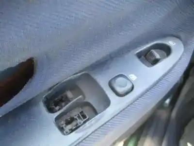 Hurda Aracı mitsubishi carisma berlina 4 (da0) 1600 avance yılın 2000 güçlü 4g92