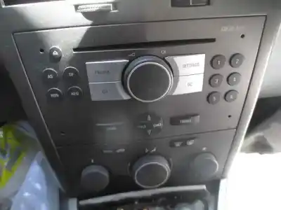 Здавання транспортного засобу opel astra h berlina cosmo року 2005 потужний z17dth