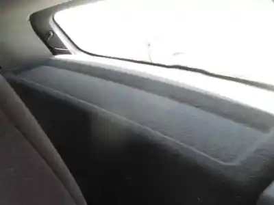 Здавання транспортного засобу opel astra h berlina cosmo року 2005 потужний z17dth
