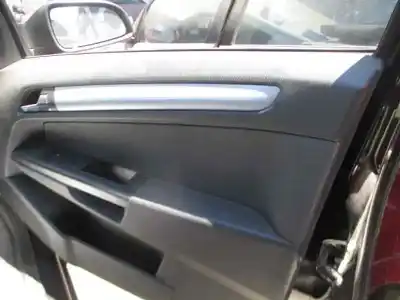 Здавання транспортного засобу opel astra h berlina cosmo року 2005 потужний z17dth