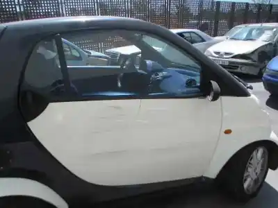 Veículo de Sucata smart micro compact car 0.6 do ano 1999 alimentado g13