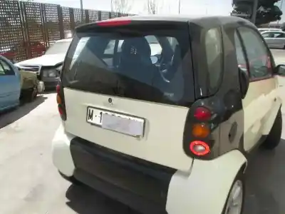 Veículo de Sucata smart micro compact car 0.6 do ano 1999 alimentado g13