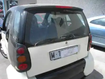 Veículo de Sucata smart micro compact car 0.6 do ano 1999 alimentado g13