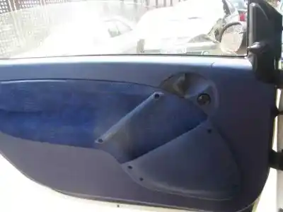 Veículo de Sucata smart micro compact car 0.6 do ano 1999 alimentado g13