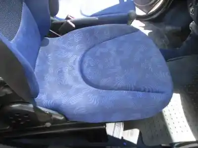 Veículo de Sucata smart micro compact car 0.6 do ano 1999 alimentado g13