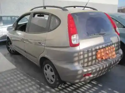 Veicolo di demolizione daewoo tacuma se dell'anno 2004 alimentato a16dms