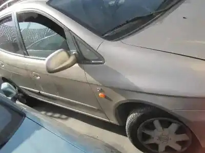 Veicolo di demolizione daewoo tacuma se dell'anno 2004 alimentato a16dms