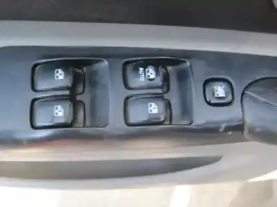 Veicolo di demolizione daewoo tacuma se dell'anno 2004 alimentato a16dms