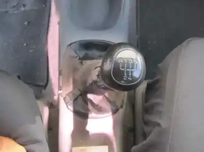 Veicolo di demolizione daewoo tacuma se dell'anno 2004 alimentato a16dms