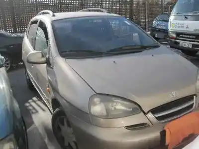 Veicolo di demolizione daewoo tacuma se dell'anno 2004 alimentato a16dms