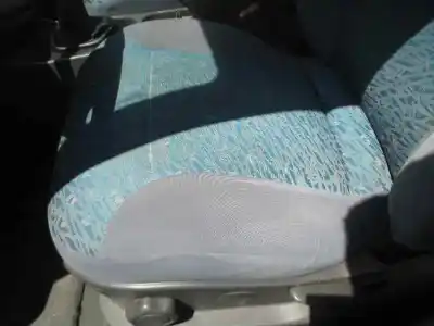 Vehicul casat kia shuma 1.5 cat al anului 1999 alimentat g/bf