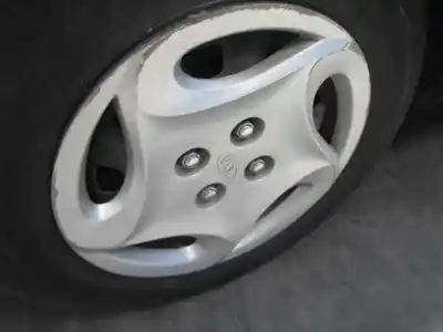 Vehicul casat kia shuma 1.5 cat al anului 1999 alimentat g/bf