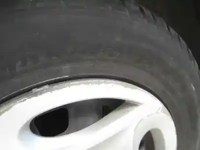 Vehicul casat kia shuma 1.5 cat al anului 1999 alimentat g/bf