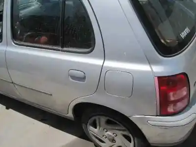 Veicolo di demolizione nissan micra (k11) alpine (1996) dell'anno 2002 alimentato cg10