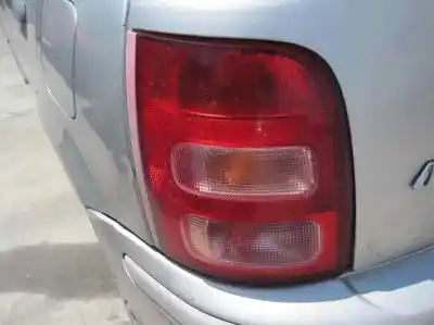 Veicolo di demolizione nissan micra (k11) alpine (1996) dell'anno 2002 alimentato cg10