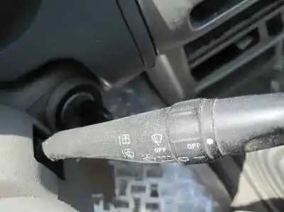 Veicolo di demolizione nissan micra (k11) alpine (1996) dell'anno 2002 alimentato cg10