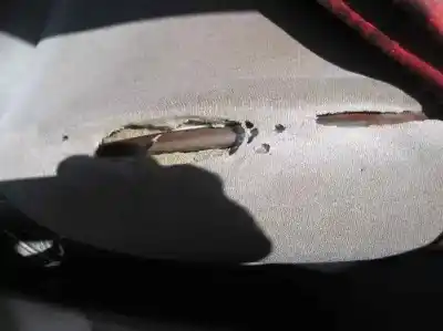 Veicolo di demolizione nissan micra (k11) alpine (1996) dell'anno 2002 alimentato cg10