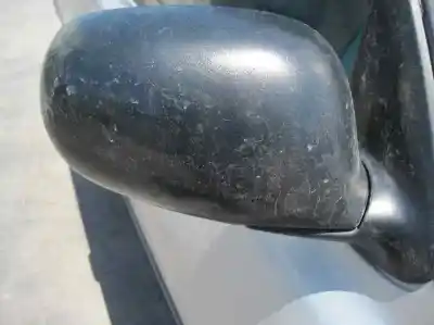 Veicolo di demolizione nissan micra (k11) alpine (1996) dell'anno 2002 alimentato cg10