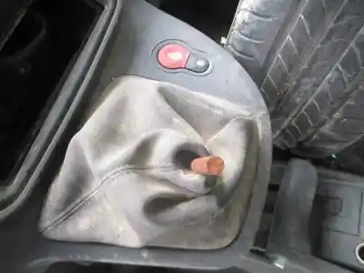 Vehículo de desguace renault kangoo dynamique del año 2013 con motor k9k b6