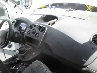 Vehículo de desguace renault kangoo dynamique del año 2013 con motor k9k b6