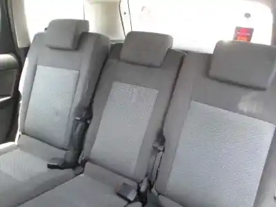 Здавання транспортного засобу ford focus c-max (cap) ambiente (d) року 2005 потужний g8da