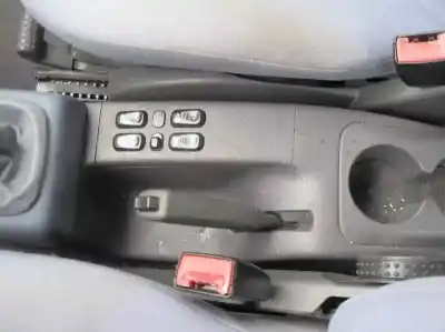 Hurda Aracı mercedes-benz clase a (w168) 160 (168.033) yılın 1999 güçlü 166960