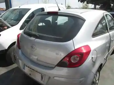Veicolo di demolizione opel corsa d ´´111 years´´ dell'anno 2008 alimentato z13dtj
