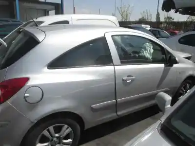 Veicolo di demolizione opel corsa d ´´111 years´´ dell'anno 2008 alimentato z13dtj