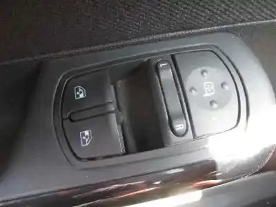 Veicolo di demolizione opel corsa d ´´111 years´´ dell'anno 2008 alimentato z13dtj