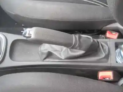 Veicolo di demolizione opel corsa d ´´111 years´´ dell'anno 2008 alimentato z13dtj