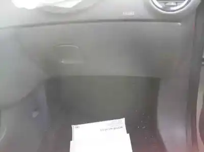 Veicolo di demolizione opel corsa d ´´111 years´´ dell'anno 2008 alimentato z13dtj