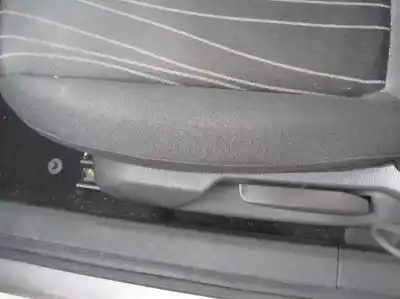 Veicolo di demolizione opel corsa d ´´111 years´´ dell'anno 2008 alimentato z13dtj