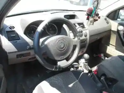 Утилизация автомобиля renault megane ii berlina 3p 1.9 dci diesel 120 cv / 88 kw года 2003 питание f9q b8