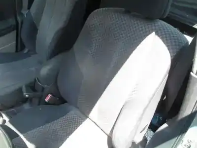 Утилизация автомобиля renault megane ii berlina 3p 1.9 dci diesel 120 cv / 88 kw года 2003 питание f9q b8