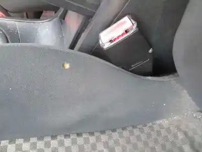 Утилизация автомобиля renault megane ii berlina 3p 1.9 dci diesel 120 cv / 88 kw года 2003 питание f9q b8