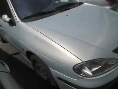 Scrapping Vehicle renault megane i fase 2 grandtour (ka..) 1.6 16v authentique of the year 2001 powered k4m a7