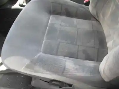 Scrapping Vehicle renault megane i fase 2 grandtour (ka..) 1.6 16v authentique of the year 2001 powered k4m a7