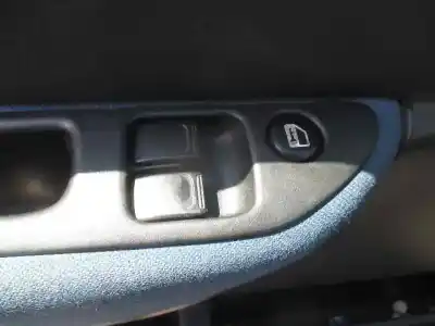 Veicolo di demolizione opel agila cosmo dell'anno 2003 alimentato z12xe