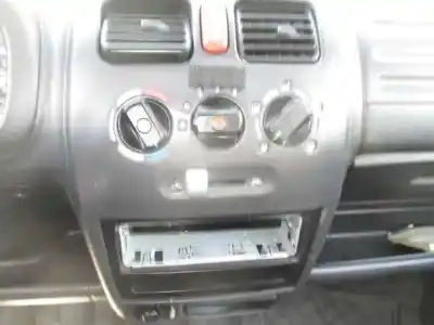 Veicolo di demolizione opel agila cosmo dell'anno 2003 alimentato z12xe