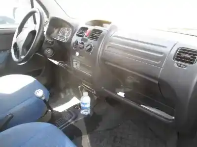 Veicolo di demolizione opel agila cosmo dell'anno 2003 alimentato z12xe