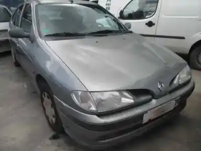 Vehicul casat RENAULT MEGANE I BERLINA HATCHBACK (BA0) 1.6e Europa al anului 1998 alimentat K7M