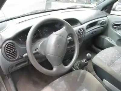 Veículo de Sucata renault megane i berlina hatchback (ba0) 1.6e europa do ano 1998 alimentado k7m