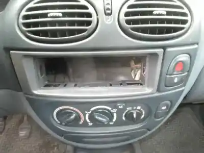 Veículo de Sucata renault megane i berlina hatchback (ba0) 1.6e europa do ano 1998 alimentado k7m