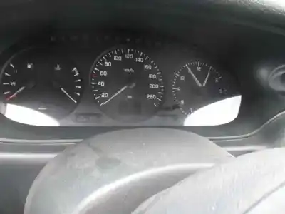 Veículo de Sucata renault megane i berlina hatchback (ba0) 1.6e europa do ano 1998 alimentado k7m