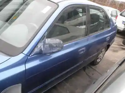 Veicolo di demolizione hyundai accent (lc) gls dell'anno 2000 alimentato g4eb
