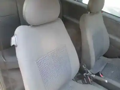 Veicolo di demolizione opel corsa c club dell'anno 2003 alimentato z12xe