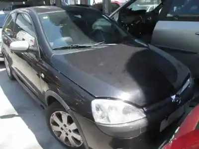 Veicolo di demolizione opel corsa c club dell'anno 2003 alimentato z12xe
